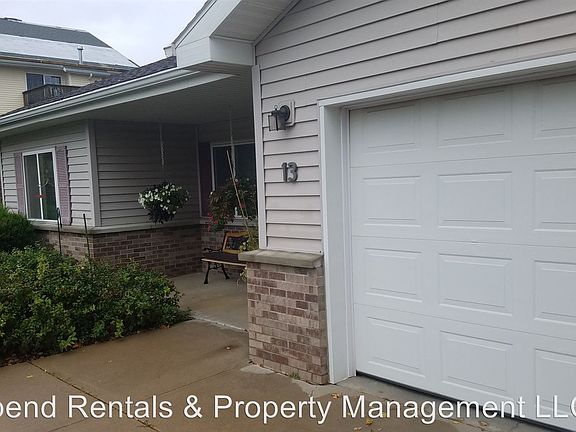 2nd image of 4385 Fireclay Ct APT 13