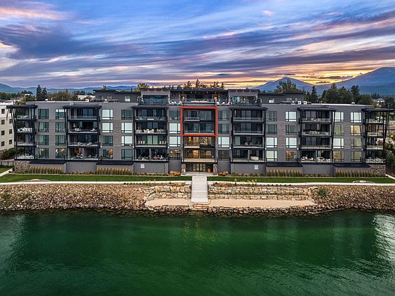 2nd image of 802 Sandpoint Ave #8304
