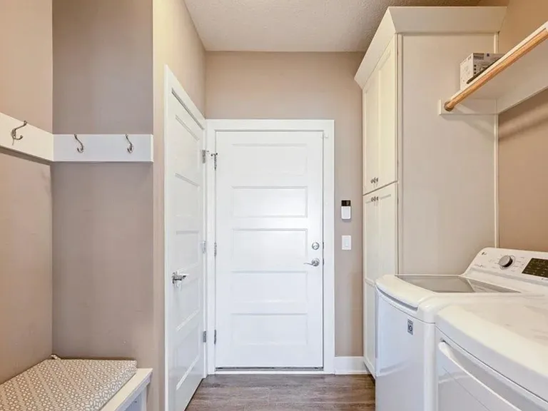 2602 Fountain Cir — Photo 22