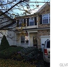1st image of 13 Willow Dr