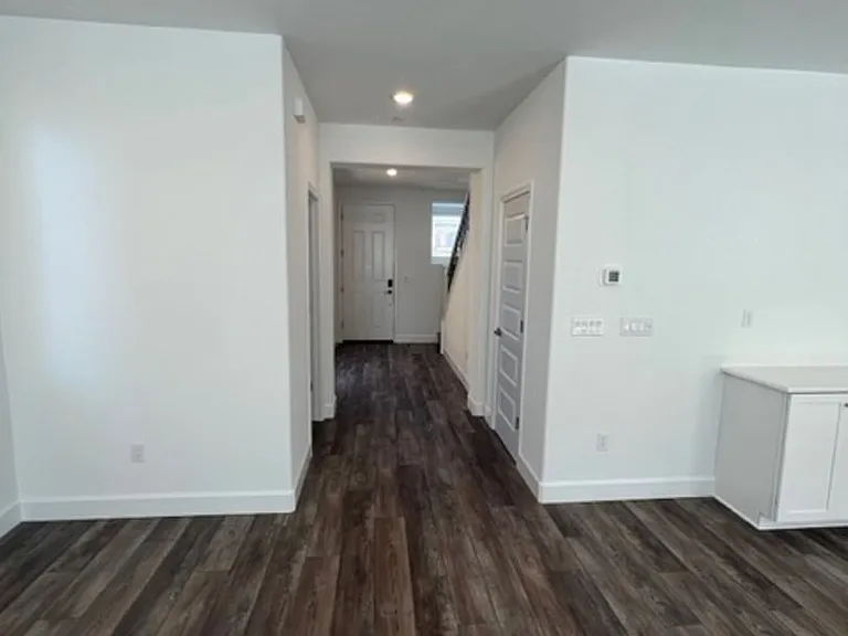 4049 Sprout St — Photo 8