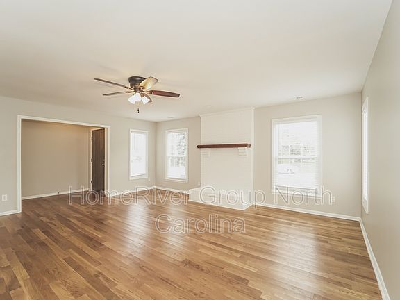 4th image of 7601 Farm Gate Dr