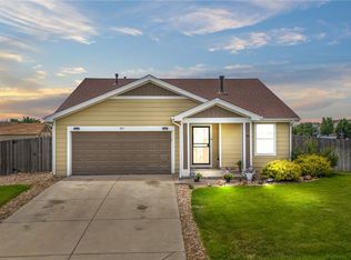 891 Ponderosa Ln, Lochbuie, CO 80603