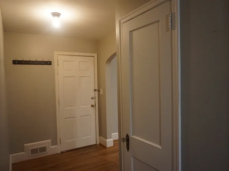 20 Devonshire Pl — Photo 5