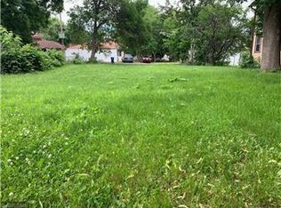 1227 Ross Ave, Saint Paul, MN 55106