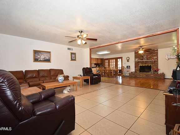 3rd image of 5831 N 72nd Dr