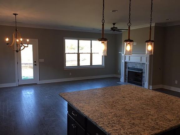 5th image of 409 Tothill St #538-lot 538
