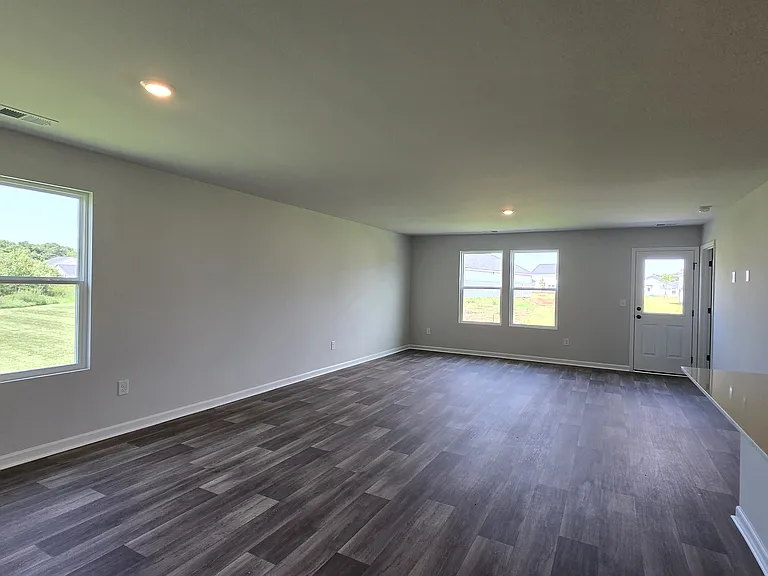 432 Sweet Vernal St — Photo 6