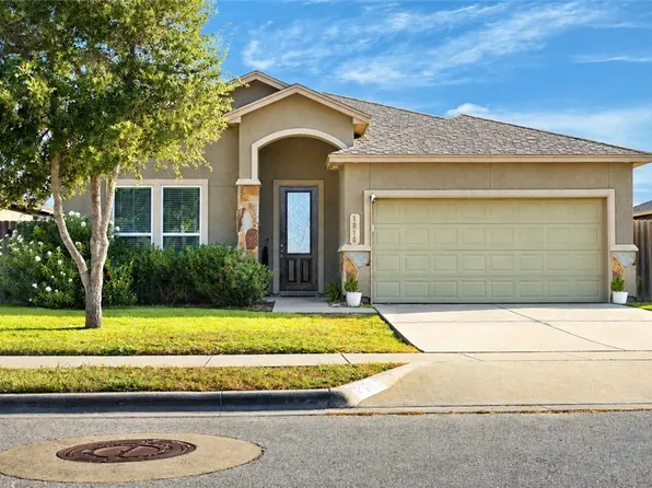 1818 Bay Landing Dr, Portland, TX 78374