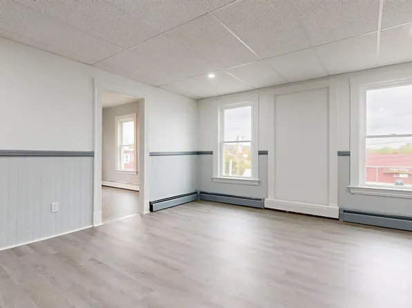 34 River St #C, Sanford, ME 04073