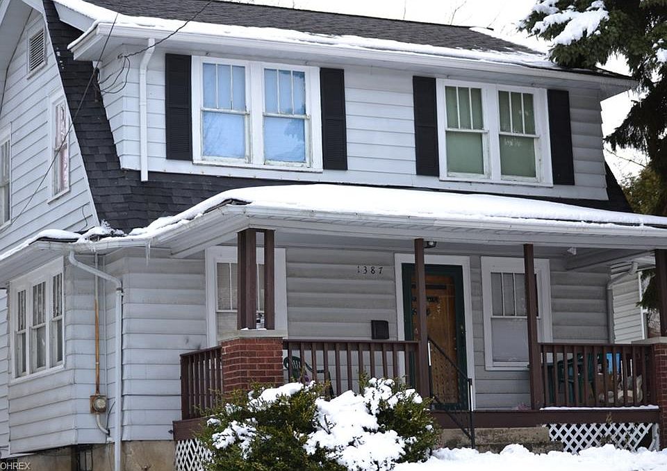 2nd image of 1387 Brown St