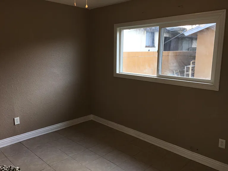 420 S Sheridan St #3 — Photo 5