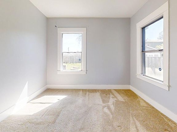 2nd image of 21 Cherry St