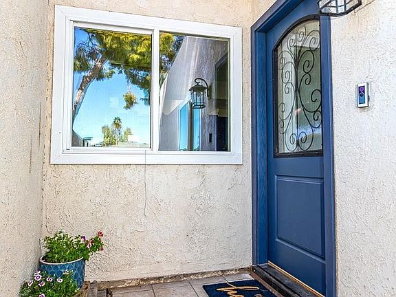 3rd image of 1449 E Torrey Pines Cir