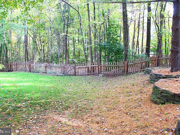 2nd image of 4279 Berwick Pl