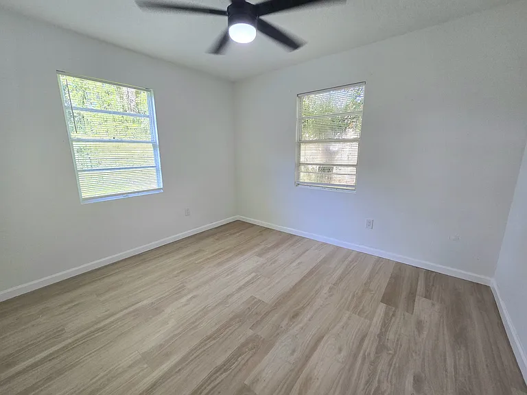 1017 Fremont Ave — Photo 14