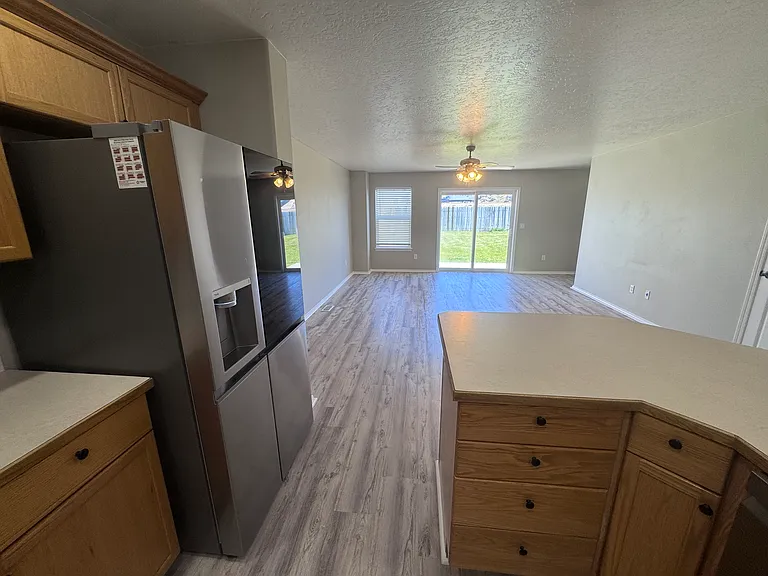 1700 NE Cinder Loop — Photo 17