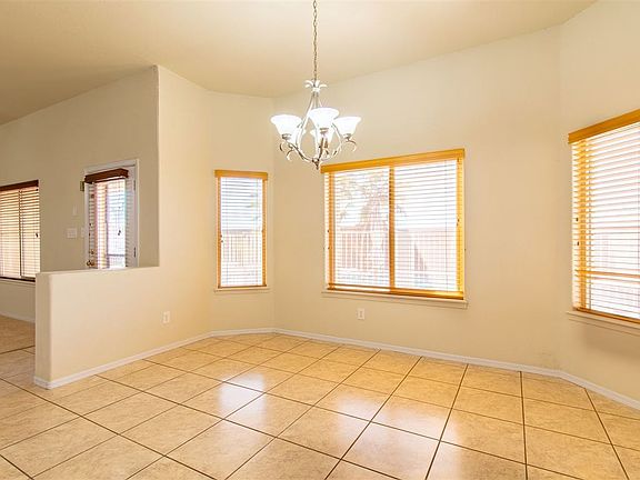 5th image of 10361 E 39th Ln