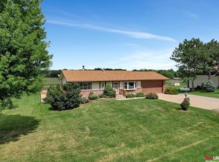 1300 Beechcraft Rd, Lincoln, NE 68527