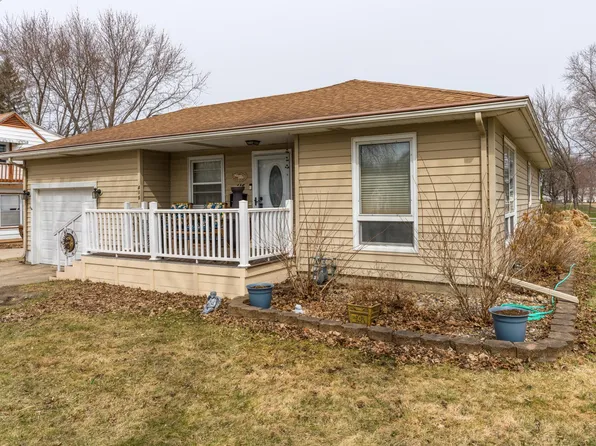 415 E Hawthorne St, Albert Lea, MN 56007