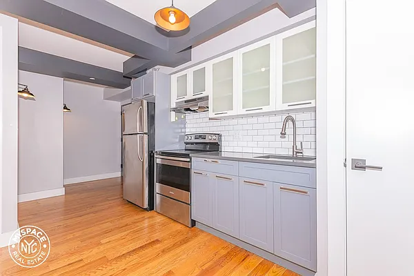 Rented by MySpaceNYC | media 41