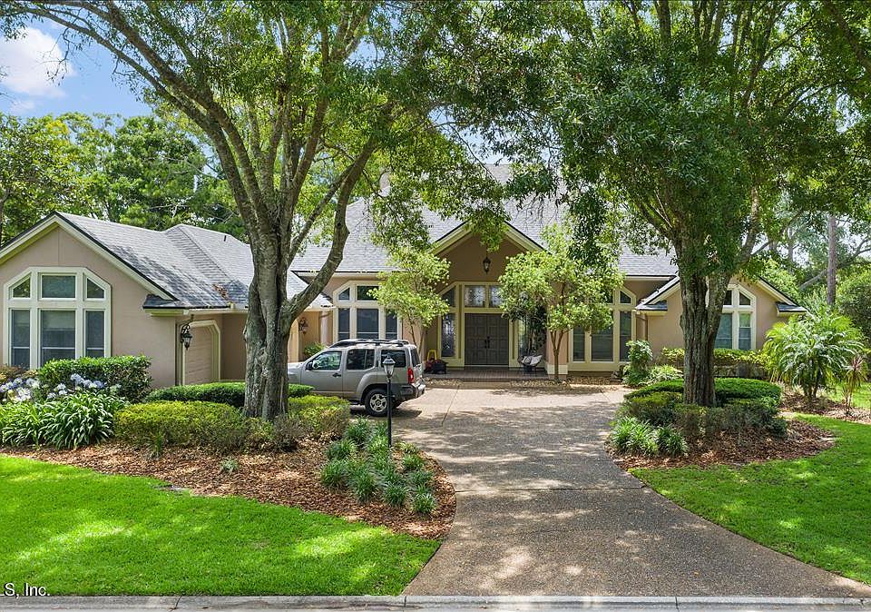 1st image of 2313 Clubview Ct