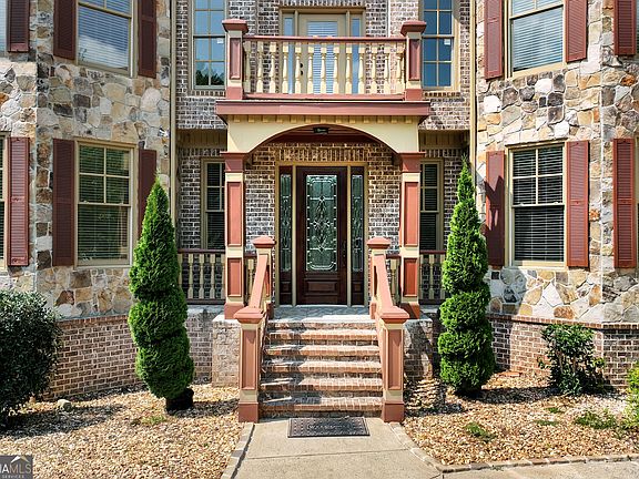3rd image of 3017 Canton Pines Pl