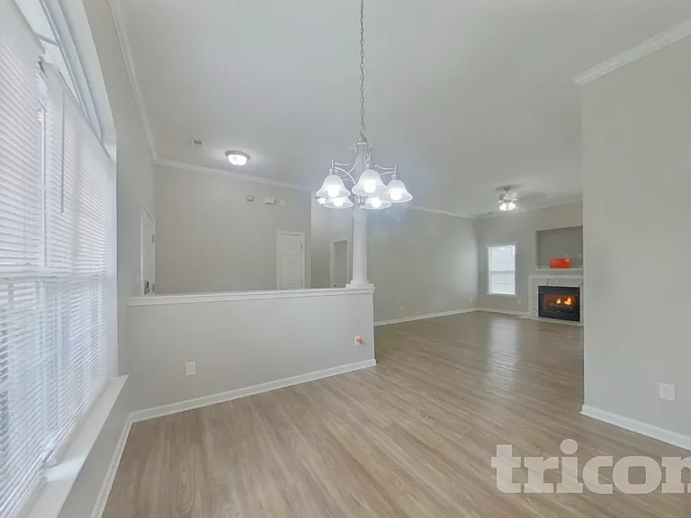 3424 Ann Franklin Ct — Photo 5