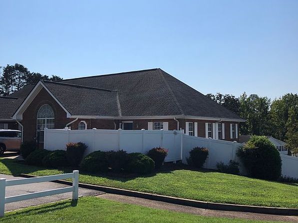 307 Alston Ridge Ct