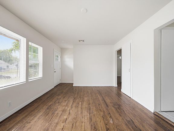5th image of 1112 S 53rd West Ave