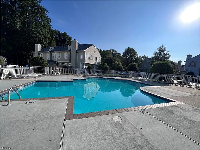 1412 Shortleaf Ln — Photo 10