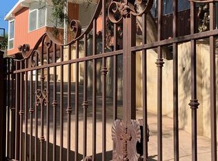 10458 Pearson Pl, Sunland, CA 91040