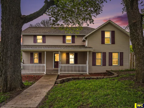420 N 3rd St, Arlington, NE 68002