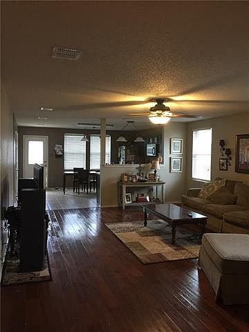 2nd image of 2604 Horizon Way