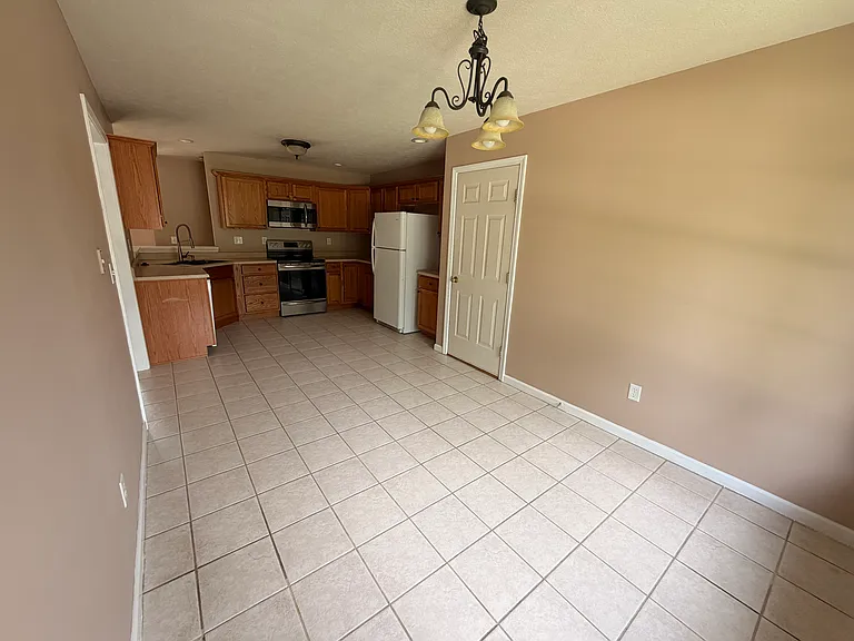 1949 Halyard Ct — Photo 6
