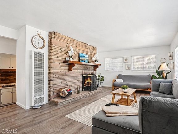 5th image of 670 Villa Grove Ave