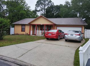 8921 Riverine Ct, Jacksonville, FL 32210