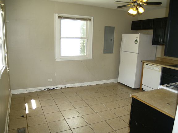 4th image of 22340 Chappel Ave