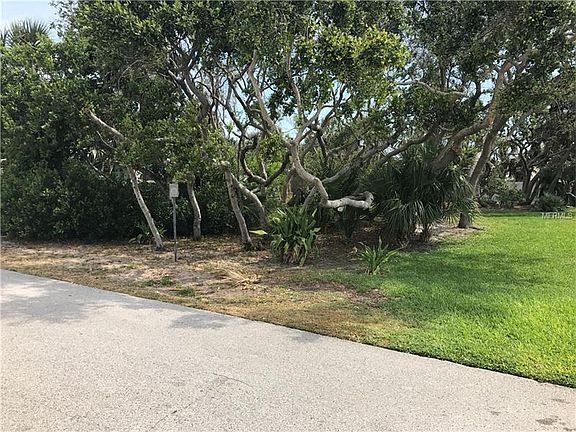 5th image of 4621 Katy Dr