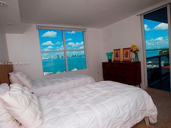 3rd image of 1800 Purdy Ave APT 908
