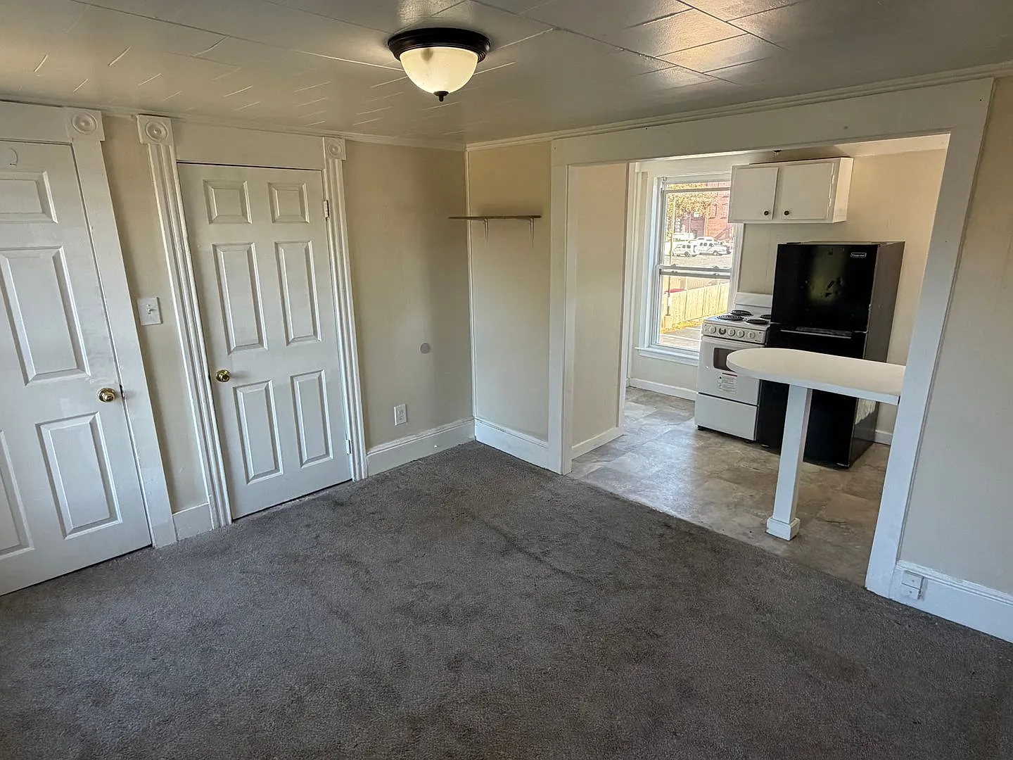 17 Knight Street — Photo 4