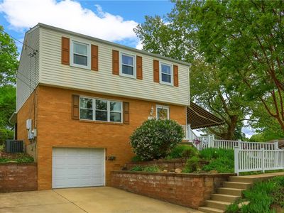 3970 Deervue Dr, Pittsburgh, PA, 15227