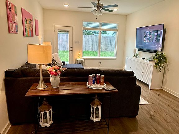 4th image of 1117 Elise Ave #2