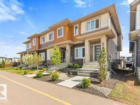 2nd image of 114 Castilian Blvd