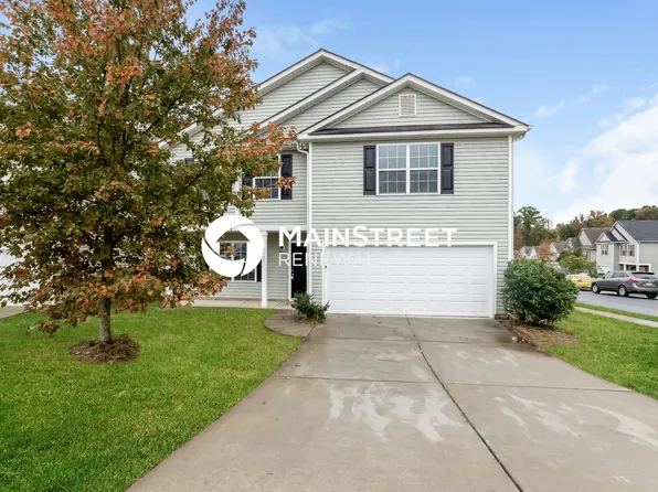 4537 Oakburn Dr, Charlotte, NC 28269