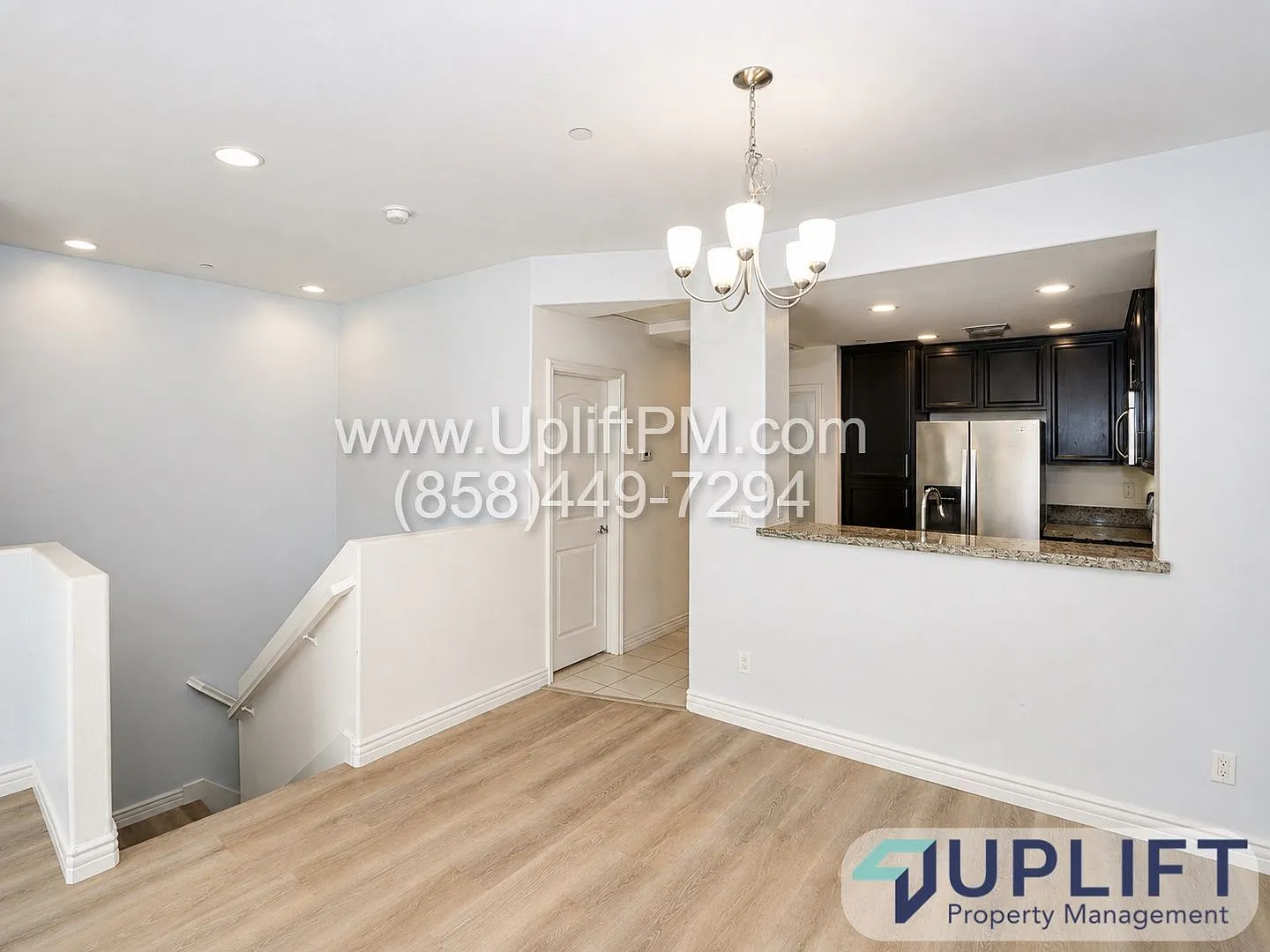 2 bed, 2.0 bath, 1092 sqft, $3,700 — Photo 3