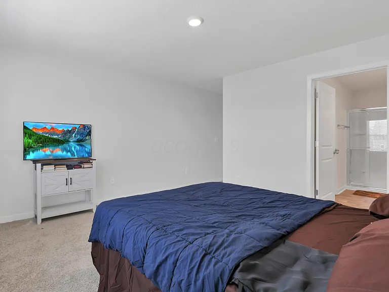 6302 Marinelli Dr N — Photo 22
