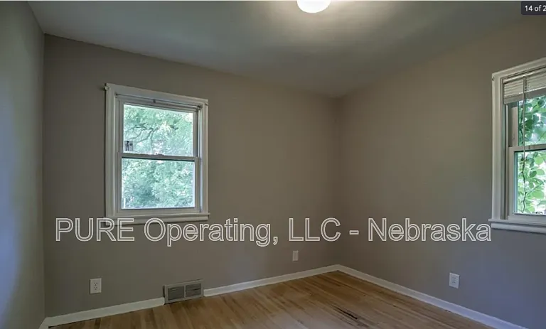 7764 Maywood St — Photo 14