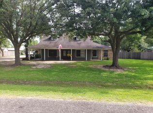 1324 Camellia St, Bridge City, TX 77611