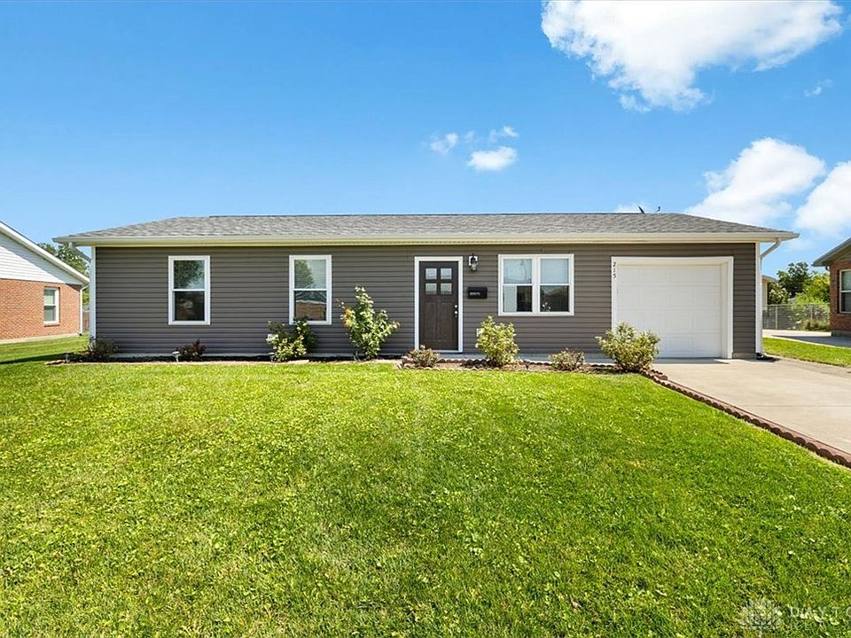 1st image of 215 Woodfield Dr